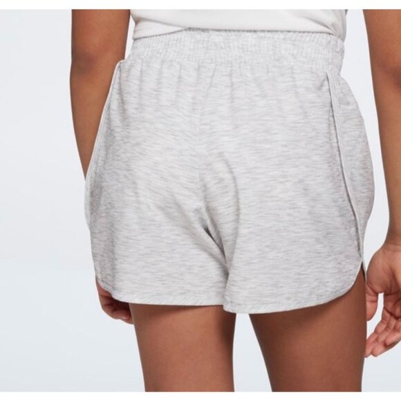 GIrl's DSG Stride Shorts, size Medium - Picture 2 of 10